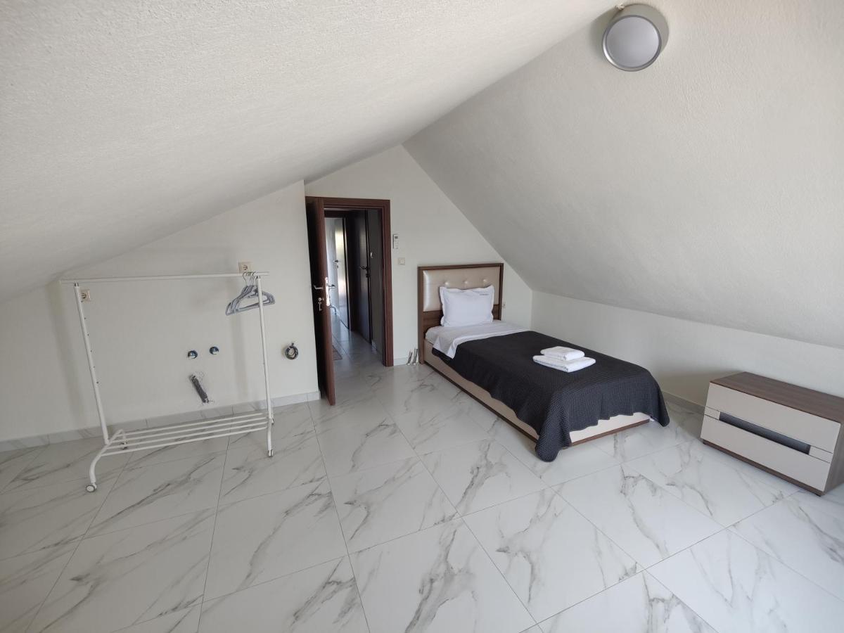 Villa Cassiopeia Nikiti  Luaran gambar